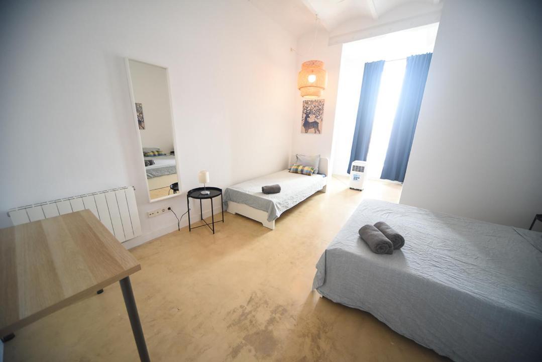 Nice Room Close To Sagrada Familia Barcelona Exterior photo